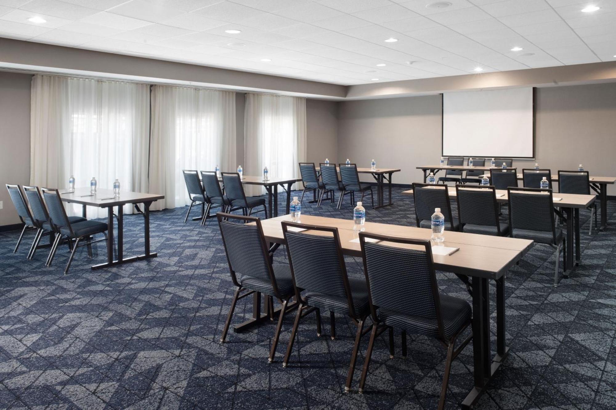 Courtyard By Marriott Galveston Island Hotel Exterior foto